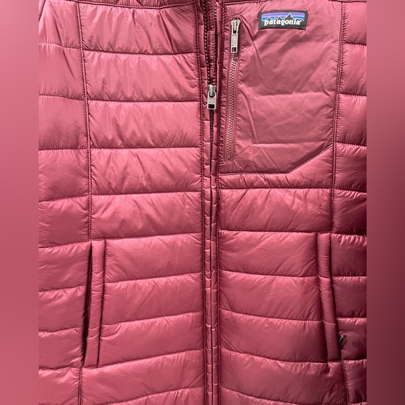 Patagonia Women's Radalie Insulated Parka - Picture 4 of 5